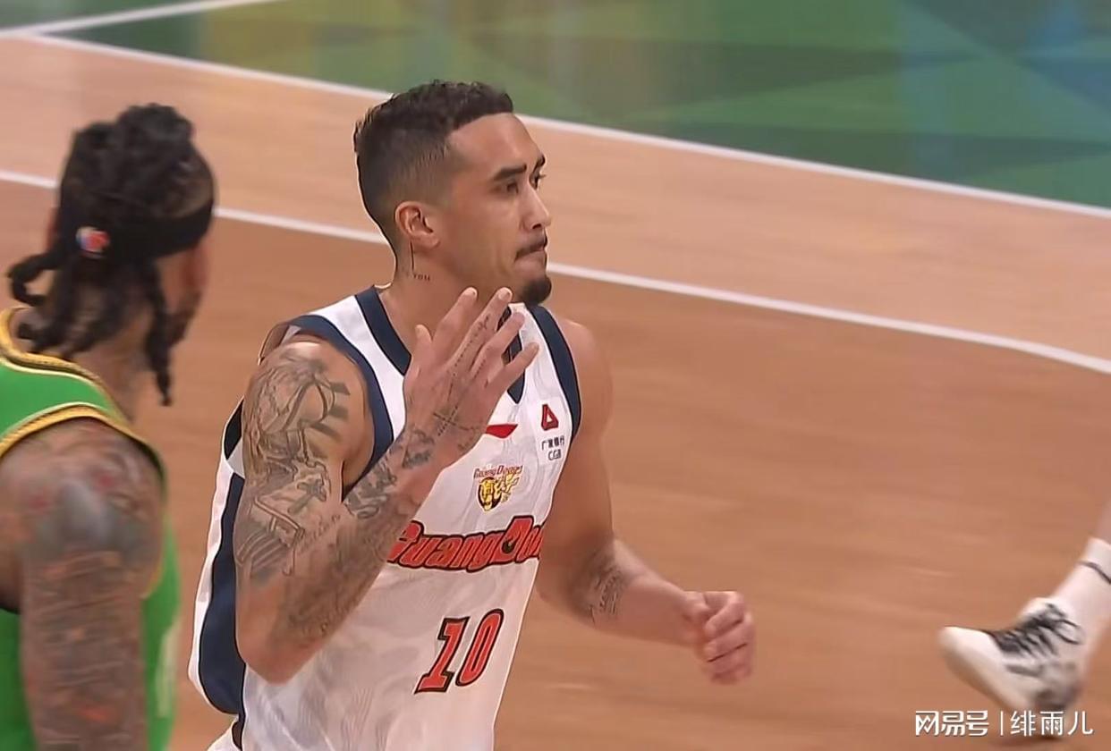 半岛体育全站-打上海队复出？麦考尔正式满血复活，保送广东队躺进总决赛！