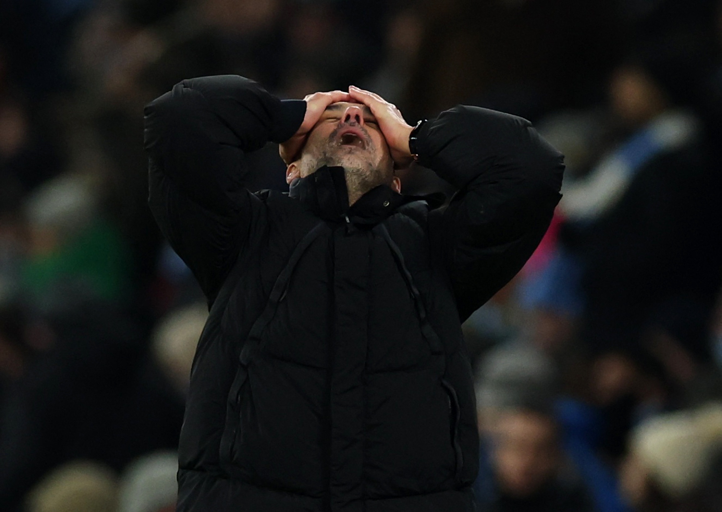 半岛体育全站-TA：英超远未统治欧洲足坛，球员们进入淘汰赛似乎身体达到极限