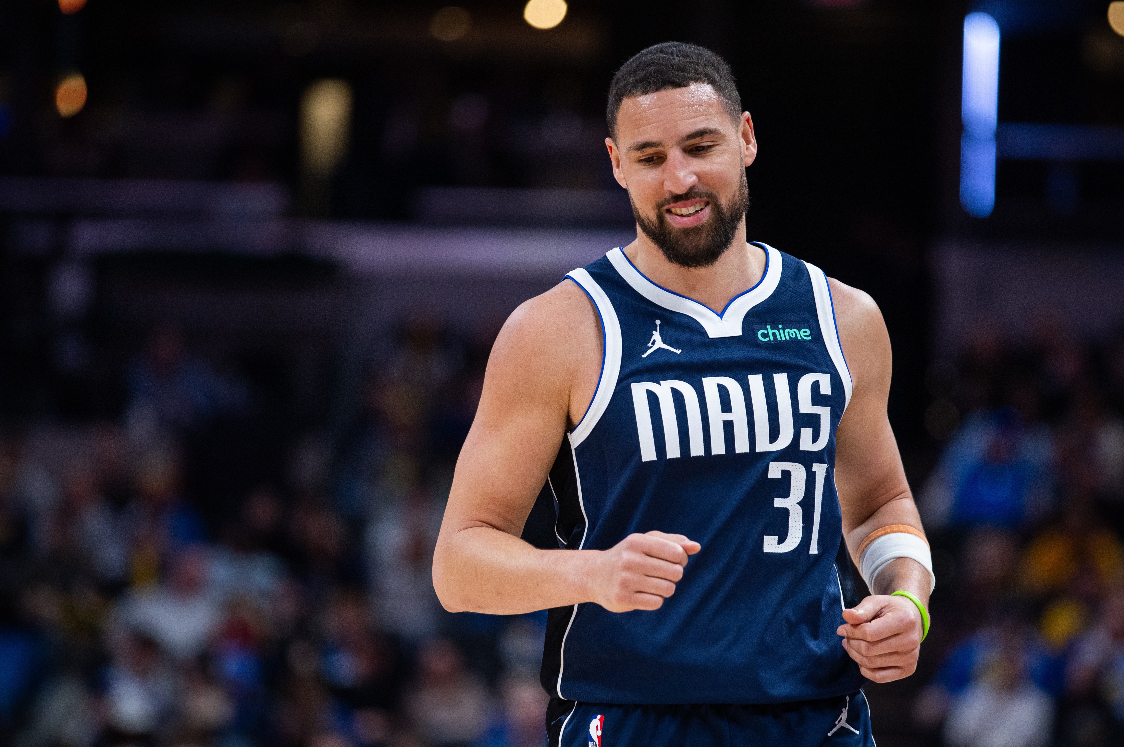 半岛体育app下载-这是能说的嘛~克莱4分钟14分对马刺替补席说：没关系 我们在摆烂